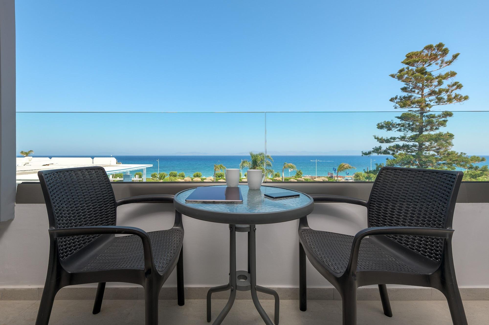 Oceanis Beach Hotel Иксия Екстериор снимка