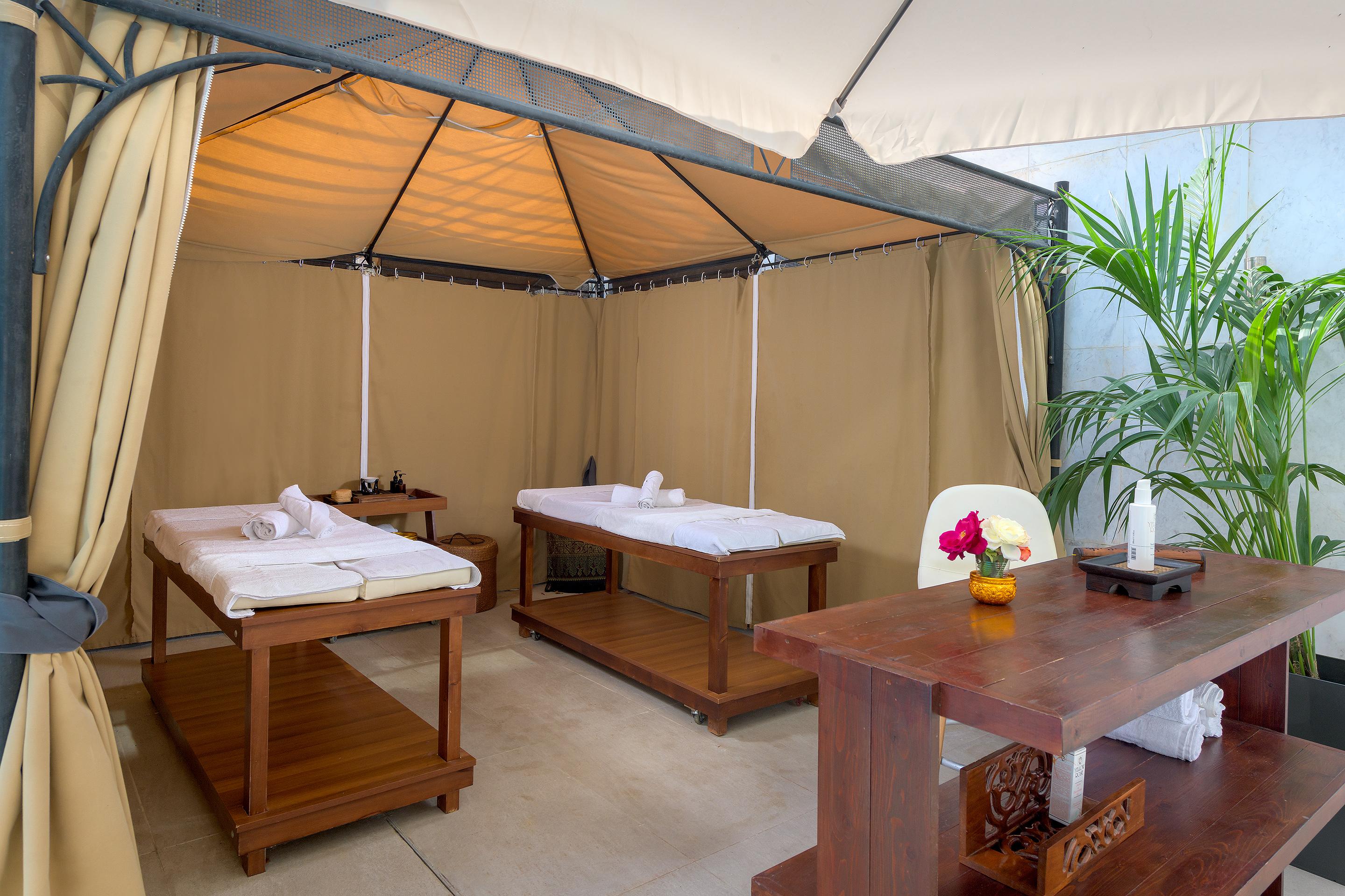 Oceanis Beach Hotel Иксия Екстериор снимка